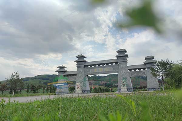 沈阳青云山墓园，四季风光中的灵魂栖息之所